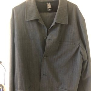 Men’s pin striped suit. Jacket size XL. Pants size 32/34